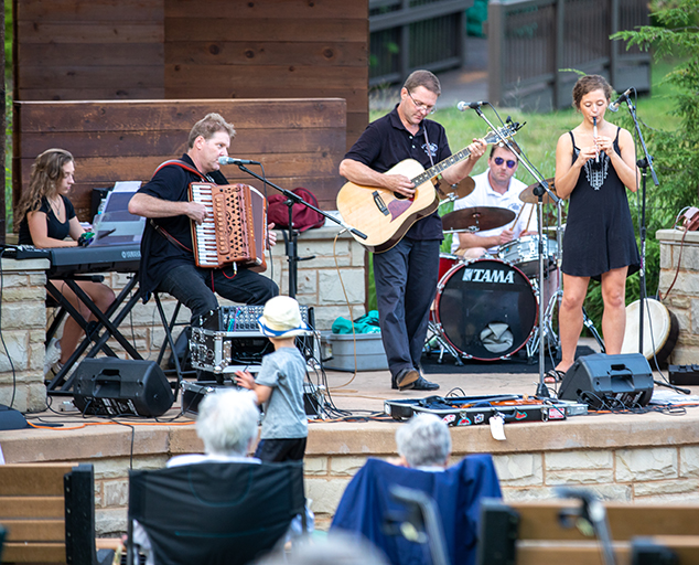 Concerts & More at the Glen Lake Metroparks